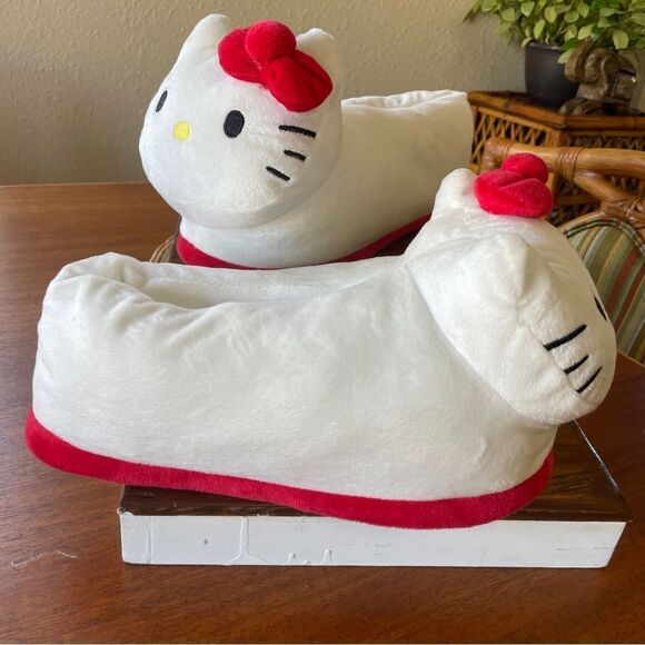 Hello Kitty Plush Slippers White Red Size L-XL - Picture 1 of 11